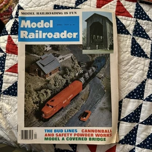 Model Railroader Magazine April 1977 Vol 44 No 4 The Bud Lines More - Picture 1 of 3