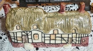 John Putnam Heritage Houses ANNE HATHAWAY'S COTTAGE STRATFORD 4,5 X 2,5 X 1,25" - Foto 1 di 7