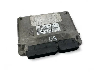 Centralina motore Skoda Octavia I 1U2 ECU 06A906033K 32048943 - Immagine 1 di 4