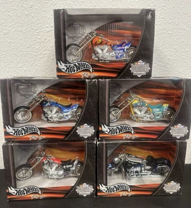 NASCAR HOT WHEELS Thunder Series 2002  1:18 Custom Bikes Lot of 5 New - Picture 1 of 7