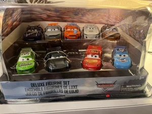 Coffret de 9 voitures Cars Disney Pixar (rare) - Foto 1 di 3