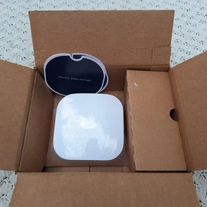 NEW Refurbished eero Pro 6 K010001 Tri-Band Wi-Fi Mesh Router - White - Picture 1 of 5
