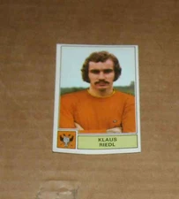 1 STICKERS FOOTBALL PANINI 1972-1973 KLAUS RIEDL ST-TRUIDEN N°214