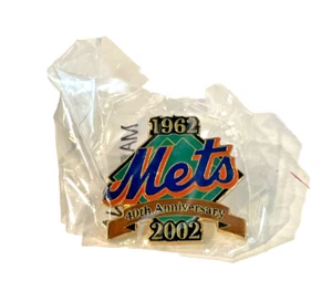 New York Mets Pin 40th Anniversary 1962-2002 MLB Lapel Hat Pin 1 inch New in Bag - Picture 1 of 3