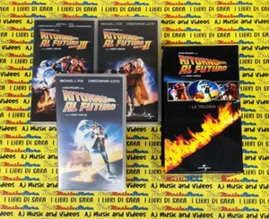 BOX 3 VHS Film ZURÜCK IN DIE ZUKUNFT Die Trilogie Teil I II III UNIVERSAL (F43) - Bild 1 von 3