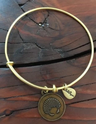 Brazalete Brazalete Expandible Bella Ryann Vieira Almeja Dije Tono Dorado #2159 Foto 1 de 2