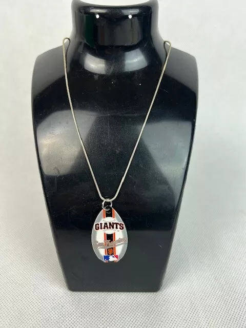 San Francisco Giants Logo Vintage Teardrop Spinner Necklace - Image 1 of 1