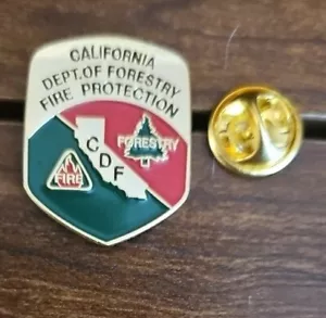 Departamento de California PIN SOMBRERO DE SOLAPA de silvicultura y protección contra incendios - Imagen 1 de 1