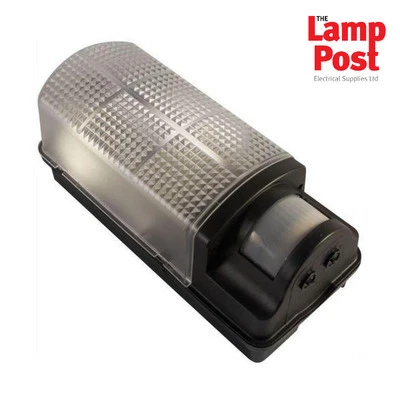 Robus R60BHPIR-04 60W Bulkhead Outdoor Wall Security Light With PIR Sensor BLACK - Image 1 of 3