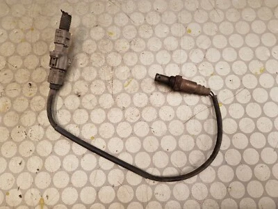 05-09 Lexus RX400H Scarico Lambda Sensoe 89465-48200 ref3 - Immagine 1 di 3