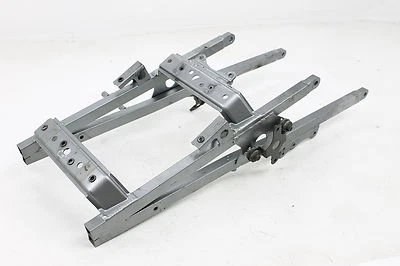 94-97 KAWASAKI NINJA ZX9R OEM SUBCHASIS TRASERO SUBCHASIS TRASERO Foto 1 de 4