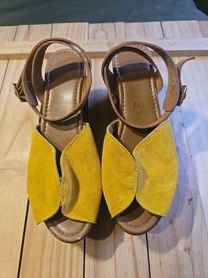 Tacones Seychelles de 3,5 pulgadas para mujer talla 8 de cuero amarillo punta abierta correa para el tobillo Foto 1 de 4