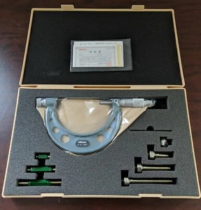 Mitutoyo 104-149 Interchangeable Anvil Micrometer, 0-4" - Picture 1 of 2