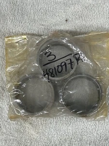 (3)Cub Cadet IH-481097-R1  pack Bushing Mower Spindle Deck 48 , 60  481097R1 OEM - Picture 1 of 4