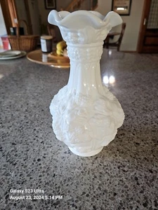 Imperial Glass milk glass vase - Picture 1 of 2