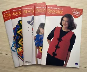 Red Heart Super Saver Mini Book Bundle Knit And Crochet Patterns Projects - Picture 1 of 15