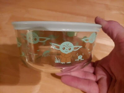 Star Wars The Child ”Baby Yoda” Snacks Pyrex Storage Bowl Container NWT - Image 1 of 4