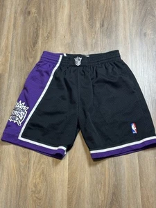 Mitchell & Ness 2000-2001 Sacramento Kings NBA Authentic Shorts Size Medium - Picture 1 of 8