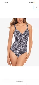 $198 Miraclesuit Chevron Python Siren One Piece Swimsuit, Silver, 10 - Picture 1 of 6