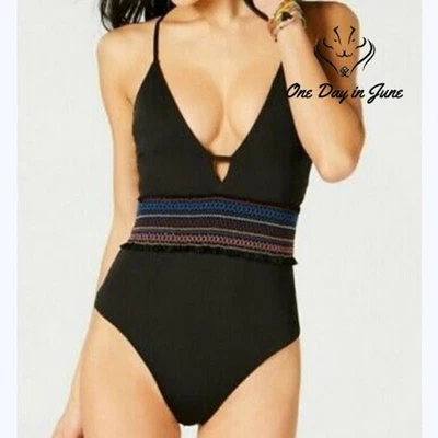 Traje de baño Bar III Smocking Solids de una pieza talla M Foto 1 de 4