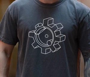 AR-15 Bolt Face T-Shirt on Premium Vintage Black Comfort Colors Tee - Picture 1 of 6