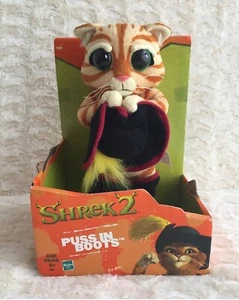 Shrek 2 Cat Puss in Boots toy doll with original box Hasbro Dreamworks - Picture 1 of 3