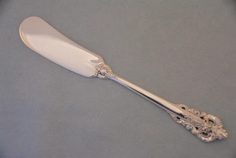 Wallace Grande Baroque Sterling 6-3/8" Flat Handle Butter Spreader No Mono Cover