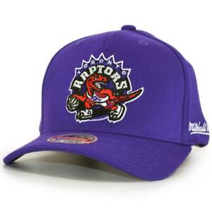 Mitchell & Ness NBA Dropback Solidna czapka z daszkiem Toronto Raptors fioletowa