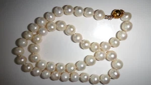 Collana vintage annodata a mano acqua dolce 8-9 mm marcata perle oro 14/20C - Foto 1 di 13