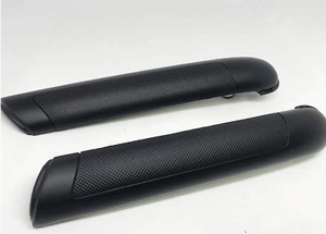 OEM 82372/82382-2C000LK Inside Door Handle Outer Grip 2P for Hyundai Tiburon - Picture 1 of 4