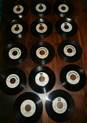 BEATLES & SOLO SINGLES  LOT 7"- 14 Records - ITALY JUKE BOX PROMO - Bild 1 von 4