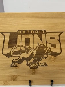 Detroit Lions Laser Engraved Bamboo Cutting Board 12X9” 1/4” Man-Cave Decor - Picture 1 of 4