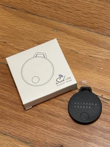 Clifford Chance Big Law Firm New York SeekLite Tracker Bluetooth bidirectionnel, Swag - Photo 1 sur 7