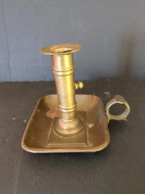 VINTAGE HAND HELD RECTANGULAR BASE BRASS WEE-WILLIE WINKY/WINKIE CANDLE HOLDER - Image 1 of 4