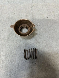 Rotax 299 breaker cam and spring 402-1087 / 402-1036 - Picture 1 of 4
