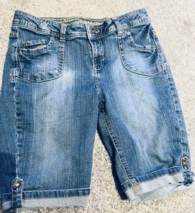 Arizona Jean Company Girls Bermuda Denim Shorts Reg Med Wash Stretch Sz 16 - Picture 1 of 6