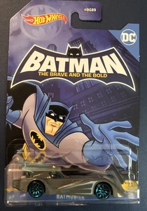 Batmobile Hot Wheels 1/5 Batman Brave and the Bold DC Comics HDG89 Gray Blue - Picture 1 of 12