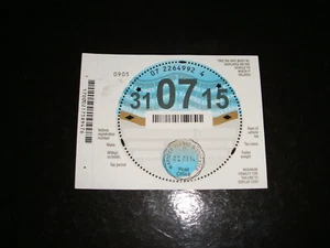 TAX DISC with selvedge.(STAMPED )...NEW.....31st JULY 2015..... - Picture 1 of 2