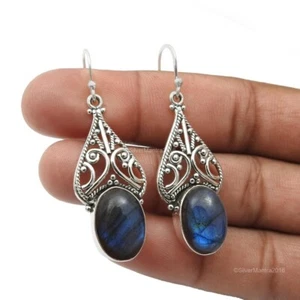 Orecchini Pendenti In Labradorite Ovale Con Incastonatura In Argento Sterling - Foto 1 di 8