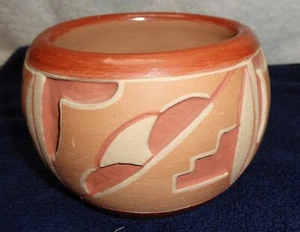 Tomasita Reyes Montoya San Juan Pueblo Vintage Incised Redware Pottery Bowl - Picture 1 of 8