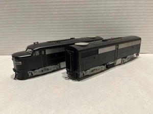 Escala HO MTH FA-1 Loco Engineering Muestra DCC Listo Funcionamiento y Luz con Cajas 8-1-11 - Imagen 1 de 17