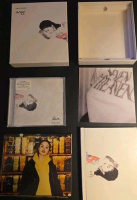 Selena Gomez - Rare - Deluxe Box Set Book photos poster And  CD - Image 1 of 4