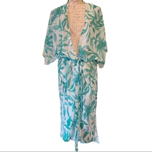 Traje de baño de playa semi transparente verde y blanco Cupshe kimono talla pequeña - Imagen 1 de 3