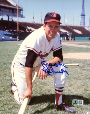 BROOKS ROBINSON SIGNED AUTOGRAPHED 8x10 PHOTO BALTIMORE ORIOLES HERO BECKETT BAS - Image 1 of 2