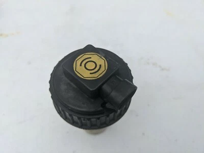 saab 9-5 brake master cylinder fluid cap with level sensor 3495503  - Image 1 of 3