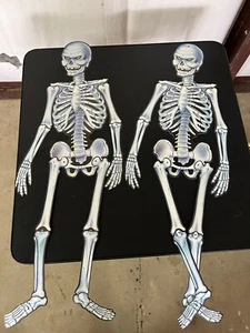 Vintage Pfeife ausgeschnittenes Skelett Paar Gelenk Stanze doppelseitig Halloween Deko gruselig - Bild 1 von 11