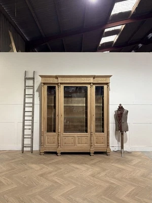 Glazed French Bookcase / Carved Oak French Bookcase / Antique French Bookcase - Image 1 of 4