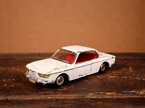 Märklin RAK 1801 BMW 2000 CS Coupé blanco vintage diecast raro clásico raro - Imagen 1 de 7