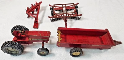Lote de esparcidor de arado de disco + tractor internacional modelo 415 ERTL 1/16 EE. UU. Foto 1 de 4