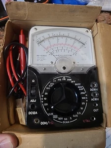 Lafayette 99-50841 Volt / Ohm Messgerät mit Koffer & Kabeln "Top" - Bild 1 von 7